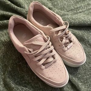 Nike Air Force 1 Sage Lows